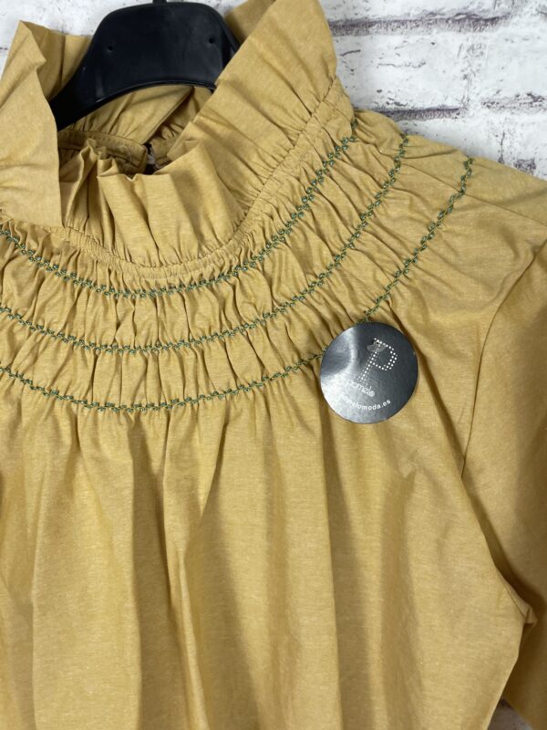 CAMISA NIDO DE ABEJA OXFORD AMARIILLA - Imagen 2