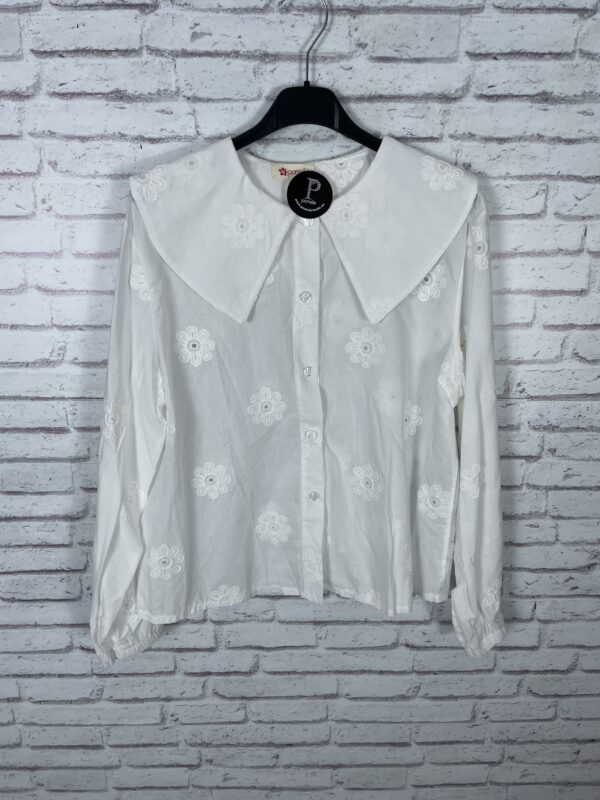 CAMISA CUELLO FLORES BORDADAS