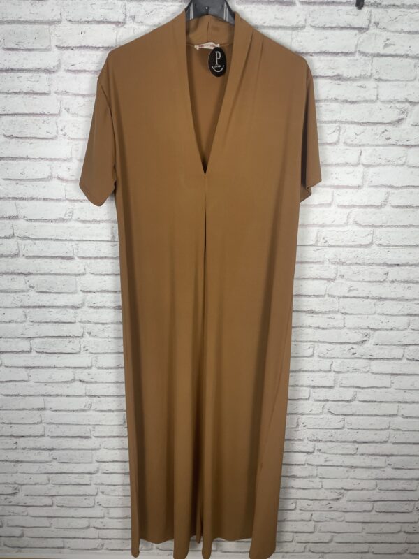 VESTIDO PUNTO DE SEDA CAMEL