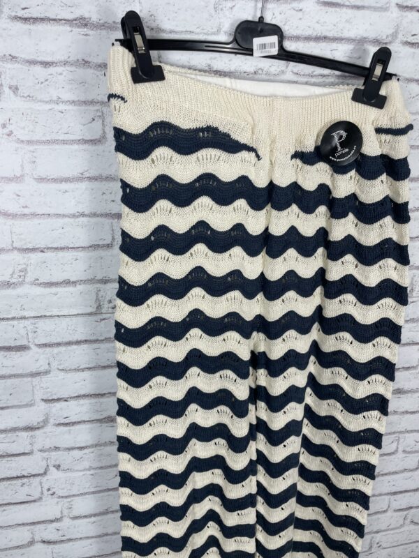 PANTALON CROCHET MARINO Y BEIG - Imagen 2