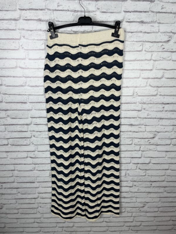 PANTALON CROCHET MARINO Y BEIG