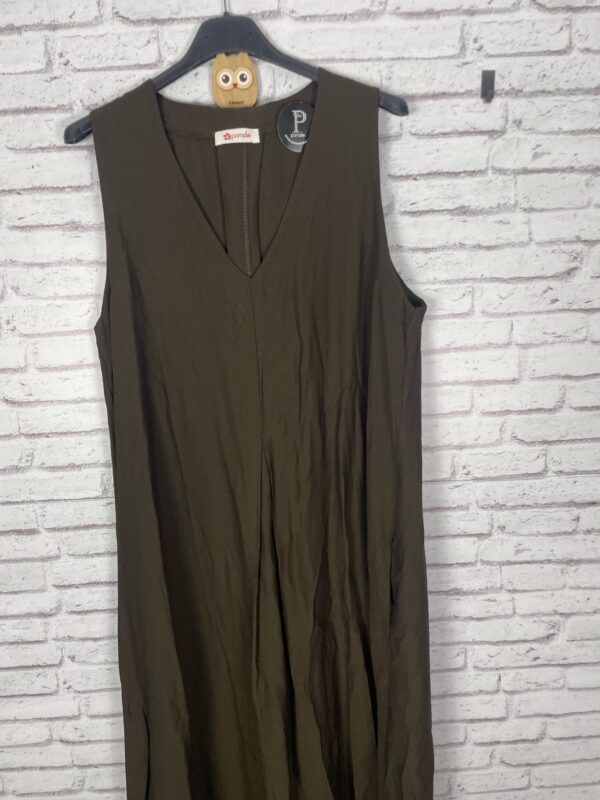 VESTIDO PICO CON BOLSILLOS CHOCOLATE - Imagen 2