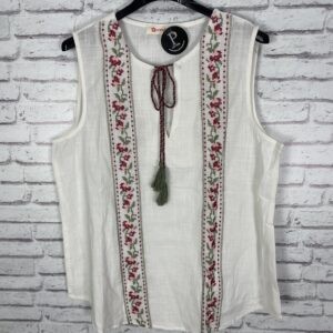 CAMISA BORDADA BLANCA CON MOTAS