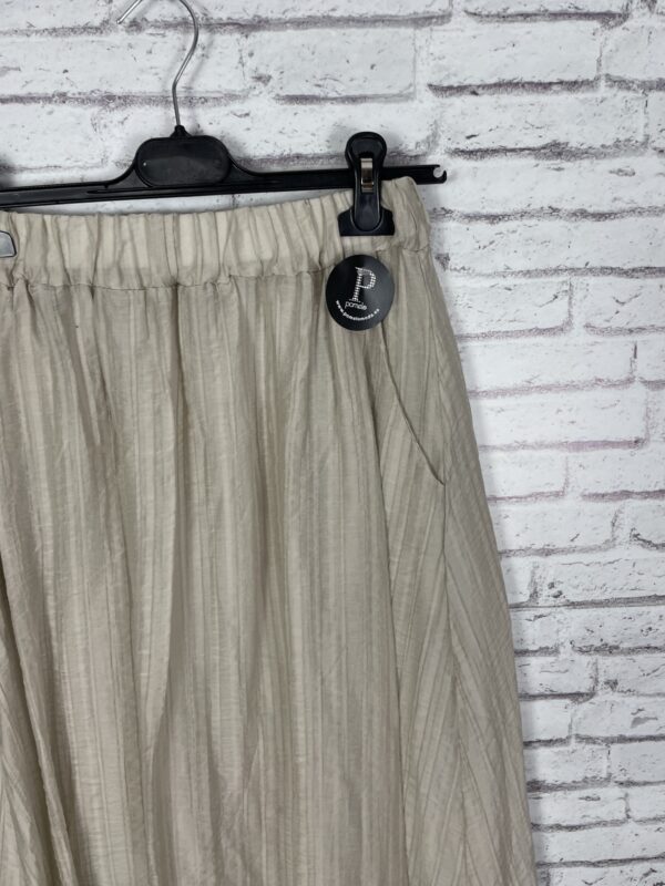 FALDA BEIG BOLSILLOS - Imagen 2