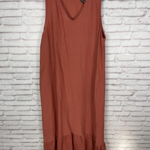 VESTIDO PICO BLONDA CUELLO TEJA