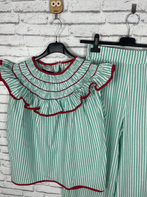CONJUNTO RAYAS VERDE Y BLANCO - Imagen 3