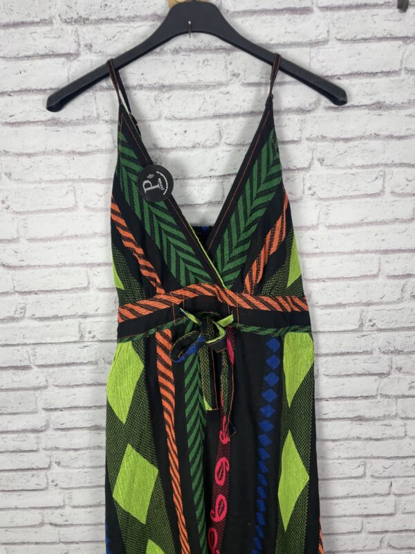 VESTIDO NEGRO CON FLUOR - Imagen 2