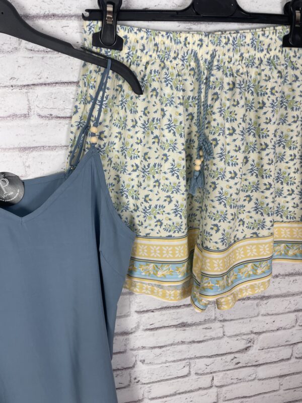 PIJAMA AZUL BOLITAS MADERA - Imagen 2