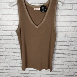TOP HILO MARRON