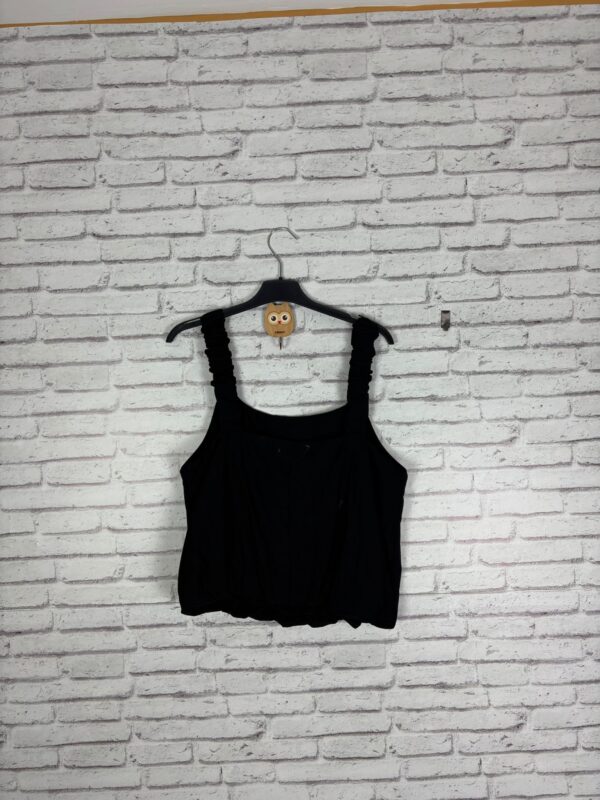 TOP ENGOMADO RECOGIDO NEGRO - Imagen 2