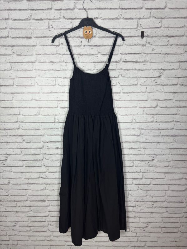 VESTIDO NEGRO NIDO DE ABEJA BOLSILLOS - Imagen 2