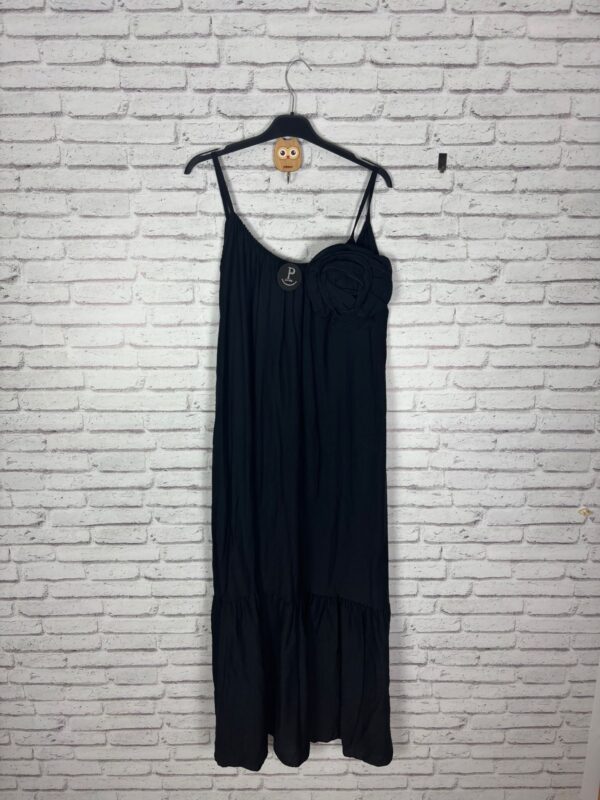 VESTIDO NEGRO FLOR
