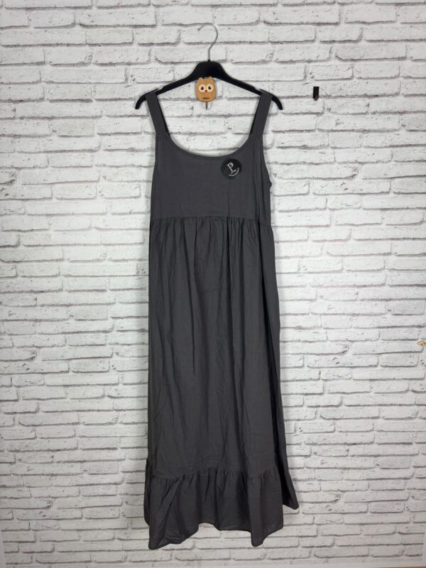 VESTIDO LINO GRIS CORTE EN EL PECHO