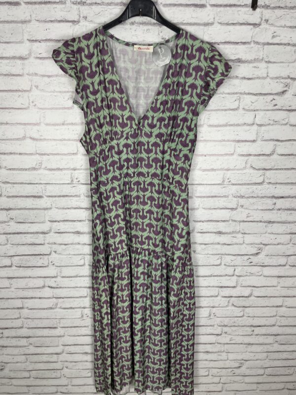 VESTIDO ESTAMPADO COTILLA VERDE Y MALVA