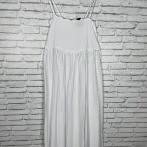 VESTIDO BLANCO ONDAS