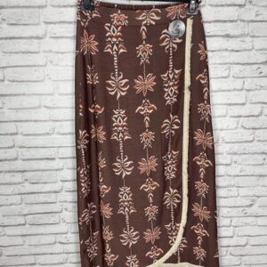 FALDA ESTAMPADA MARRON DETALLES DESFLECADOS