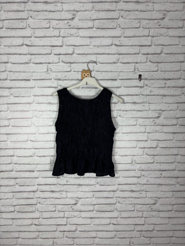 TOP ENGOMADO NEGRO - Imagen 2