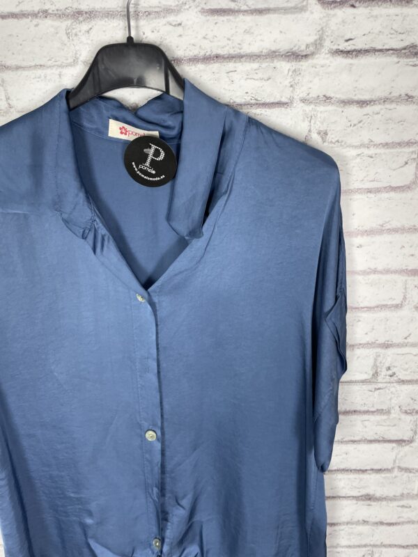 CAMISA SATINADA AZUL - Imagen 2