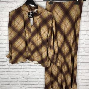 CONJUNTO FALDA Y BLUSA