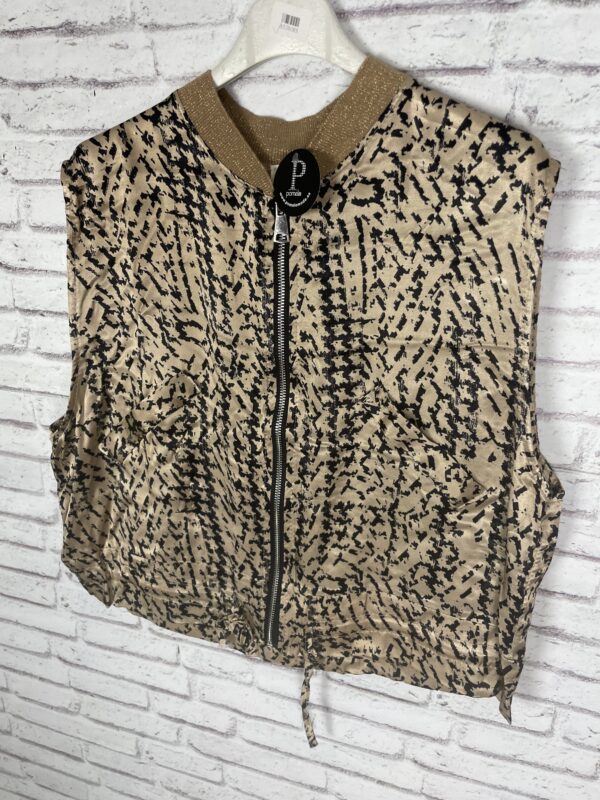 CHALECO SATINADO BEIG Y NEGRO - Imagen 3