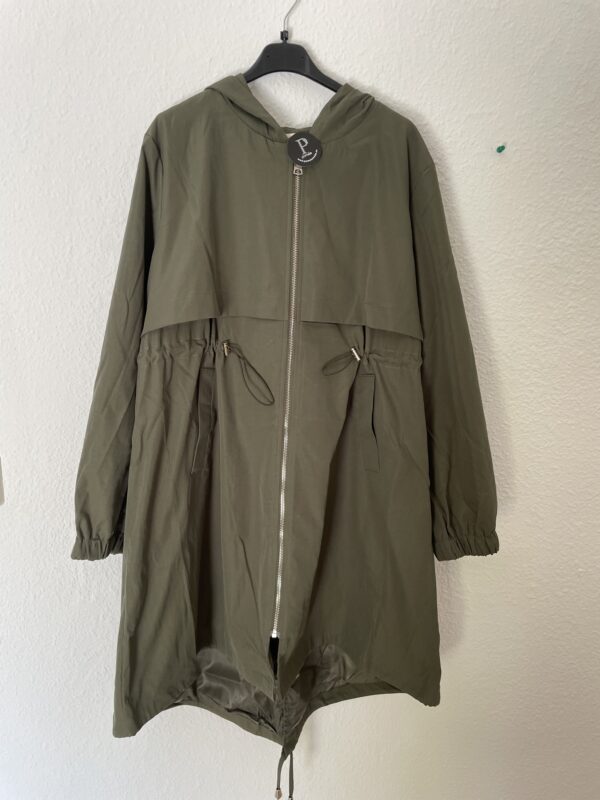 GABARDINA VERDE