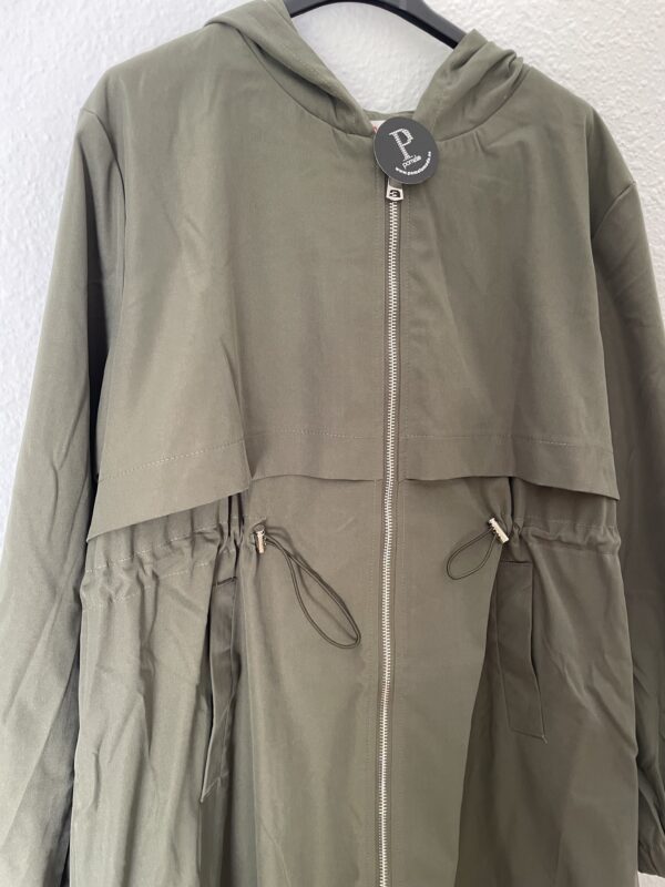 GABARDINA VERDE - Imagen 3