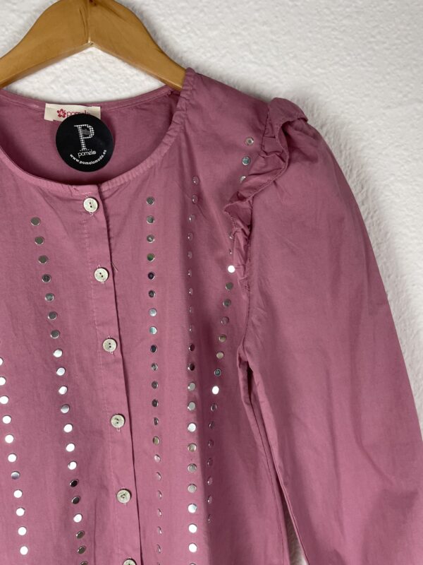 CAMISA CIRUELA TACHUELAS - Imagen 2