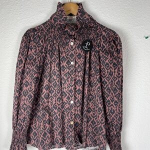 CAMISA CUELLO ROSA Y GRIS