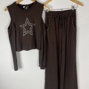 CONJUNTO CAMISETA Y PANTALÓN