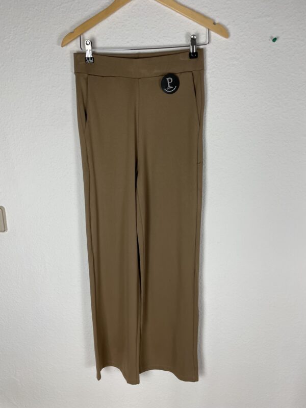 PANTALON PUNTO BOLSILLOS
