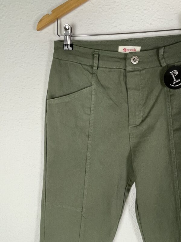 PANTALON VERDE RECOGIDO - Imagen 3