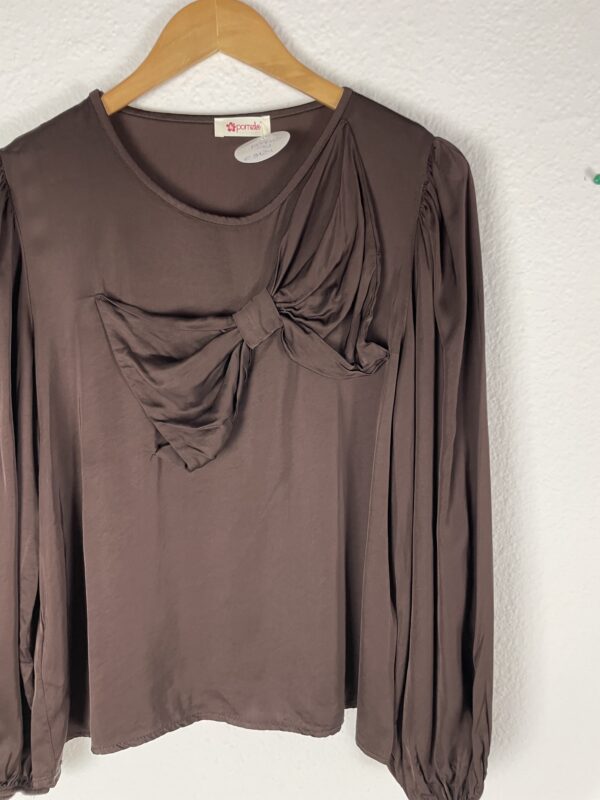 CAMISA SATINADA LAZO MARRON - Imagen 2