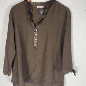 CAMISA DETALLE LACITOS MARRON