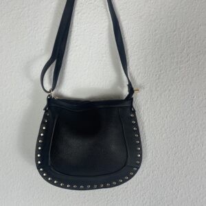 BOLSO TACHUELAS NEGRO
