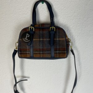 BOLSO CUADROS TONOS AZULES