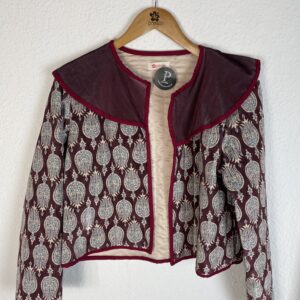 CHAQUETA TERCIOPELO CUELLO BURDEOS