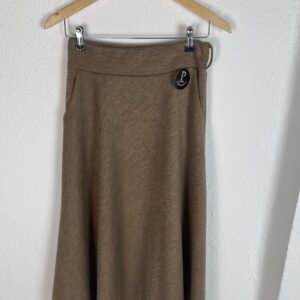 FALDA CAMEL BOLSILLOS