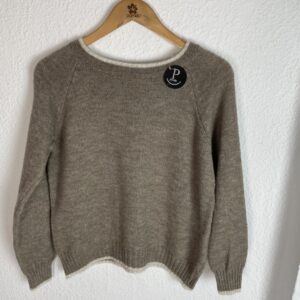 JERSEYS BEIG DETALLE BLANCO