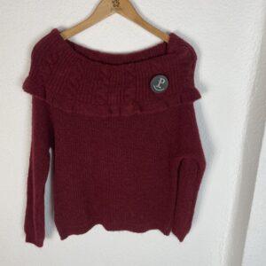 JERSEYRS CUELLO BARCO CON OCHOS BURDEOS