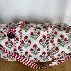 BOLSO VIAJE ESTAMPADO ROJO Y VERDE