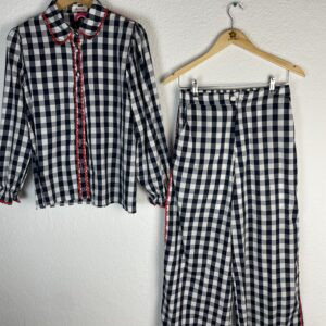 CONJUNTO VICHY MARINO DETALLES EN ROJO