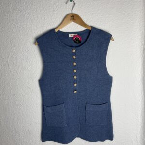 CHALECO AZULON DETALLE BOTONES