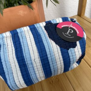 NECESER PEQUEÑO RAYAS