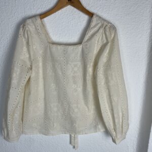 CAMISA PERFORADA LACITOS ESPALDA