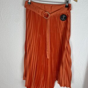 FALDA PLISADA ASIMÉTRICA NARANJA