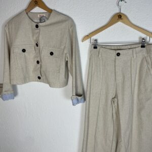 CONJUNTO LINO BEIG CHAQUETA Y PANTALON