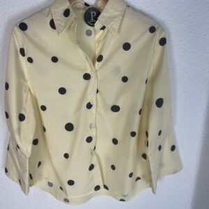 CAMISA AMARILLA LUNARES NEGROS