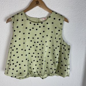 TOP SATINADO LIMA LUNARES NEGROS RECOGIDO