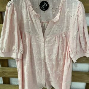 CAMISA ROSA MANGA CORTA BORDADA