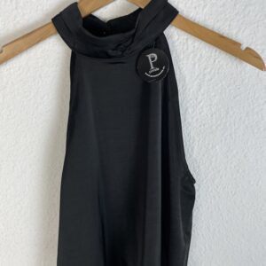 TOP SATINADO NEGRO ASIMÉTRICO BLONDA